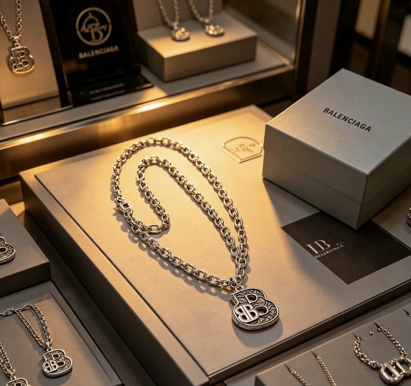 Balenciaga Necklace 05yxs63